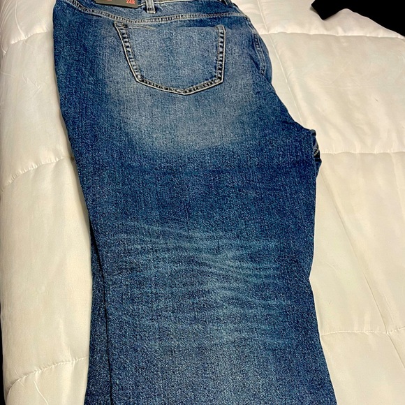 Torrid Jeans - Picture 6 of 8